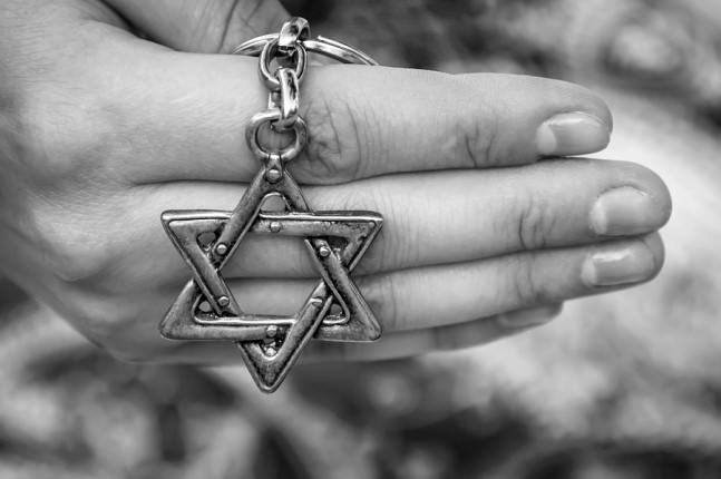 holocaust memorial day yom hashoah