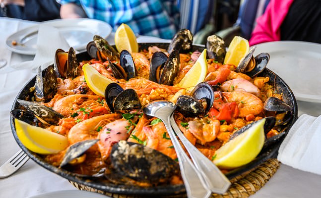 spanish paella day